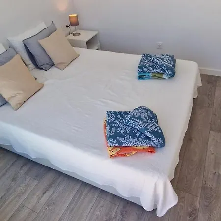 The Village Retreat Apartman Estepona